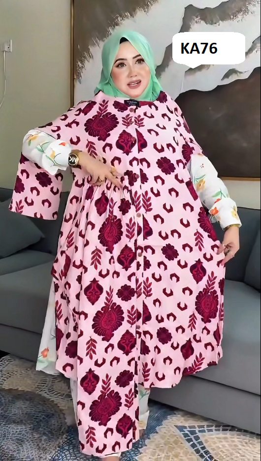 KA76 – ফ্যাশনবিডি গর্জিয়াস মেরুন-পিংক প্রিন্টেড টু-পিস গাউন কালেকশন